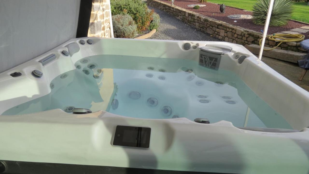 Chambre D'Hote Naturiste Ou Pas Miniac-Morvan Zewnętrze zdjęcie