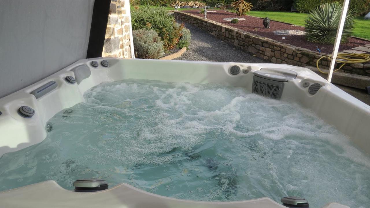Chambre D'Hote Naturiste Ou Pas Miniac-Morvan Zewnętrze zdjęcie